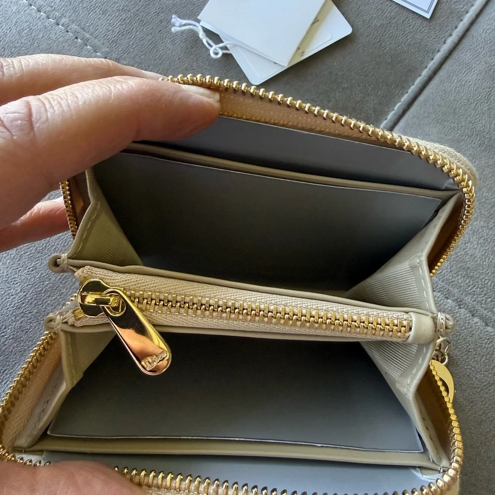 NWT, Small Lady Dior Voyageur Coin Purse in iridescent gold - Picture 6 of 8